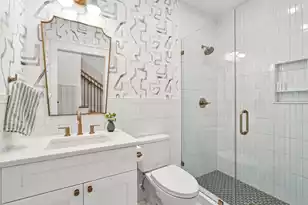 651 King St, Charleston, SC 29403 - Photo 22