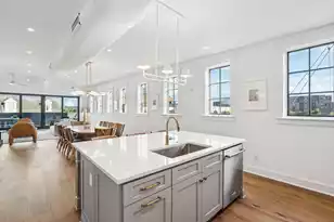 651 King St, Charleston, SC 29403 - Photo 14