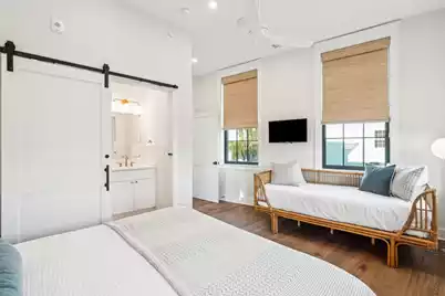 651 King Street, Charleston, SC 29403 - Photo 18