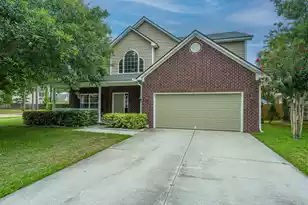 400 Barreling Ct, Moncks Corner, SC 29461 - Photo 2