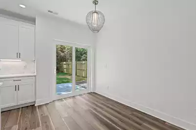 921 Main Street, Charleston, SC 29407 - Photo 12