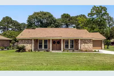 126 Marion Road W, Summerville, SC 29486 - Photo 1