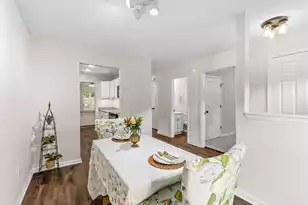 1645 Dexter Ln, Charleston, SC 29412 - Photo 6