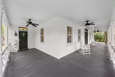 216 Carolina Avenue W, Summerville, SC 29483 - Photo 2