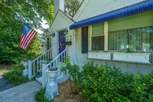 64 Clemson St, Charleston, SC 29403 - Photo 2