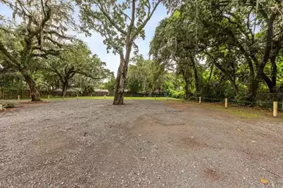 1156 Russell Drive #Unit 13, Mount Pleasant, SC 29464 - Photo 32