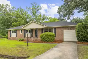 1810 Wedgefield Rd, Charleston, SC 29407 - Photo 2