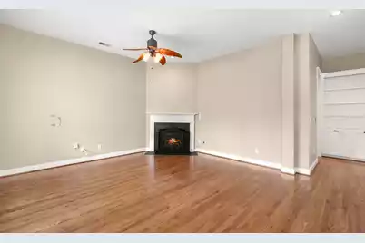 302 Hydrangea Street, Summerville, SC 29483 - Photo 18