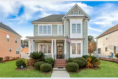 302 Hydrangea Street, Summerville, SC 29483 - Photo 2