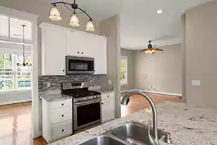 302 Hydrangea St, Summerville, SC 29483 - Photo 28