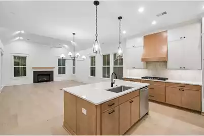 717 Eagle Street, Mount Pleasant, SC 29464 - Photo 12