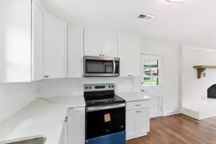 5303 Alvie St, North Charleston, SC 29418 - Photo 14