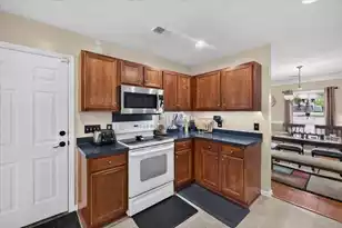 105 Warrell Cir, Summerville, SC 29485 - Photo 12