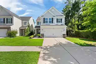 441 Whispering Breeze Ln, Summerville, SC 29486 - Photo 1