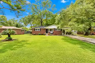 2627 Ridgewood Ave, Charleston, SC 29414 - Photo 1