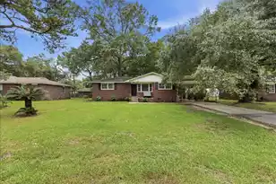 2627 Ridgewood Ave, Charleston, SC 29414 - Photo 1