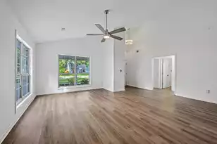 8329 Longridge Rd, North Charleston, SC 29418 - Photo 10