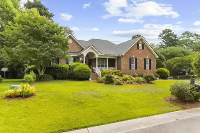2001 Carriage Way, Summerville, SC 29485 - Photo 2