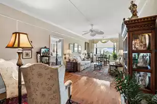 14 Lockwood Dr, Charleston, SC 29401 - Photo 8