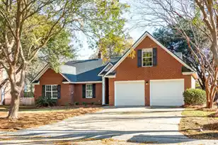 1291 Chatfield St, Mount Pleasant, SC 29464 - Photo 1
