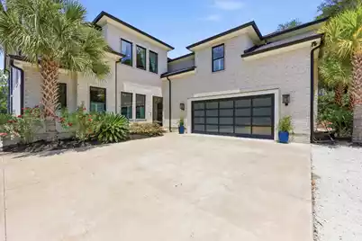 547 Bannockburn Drive, Pawleys Island, SC 29585 - Photo 2