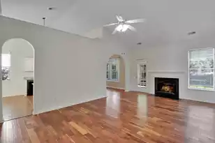434 Piazza Ct S, Mount Pleasant, SC 29464 - Photo 6