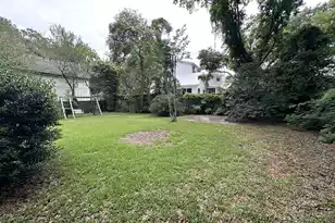 1496 Seminole St, Mount Pleasant, SC 29464 - Photo 2