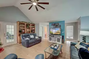 1016 Maidstone Dr, Summerville, SC 29483 - Photo 2
