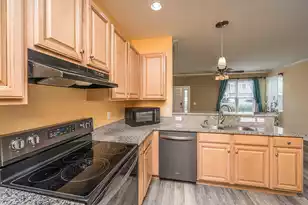 325 Harriswood Ln, Moncks Corner, SC 29461 - Photo 8