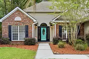 1277 Hermit Crab Way, Mount Pleasant, SC 29466 - Photo 2