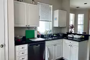 130 River Landing Dr, Daniel Island, SC 29492 - Photo 8
