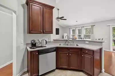 307 Wynfield Forest Drive, Summerville, SC 29485 - Photo 8