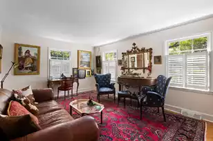 1067 Loyalist Ln, Mount Pleasant, SC 29464 - Photo 6