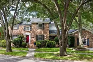 1067 Loyalist Ln, Mount Pleasant, SC 29464 - Photo 1