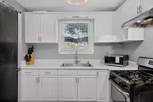757 Longfellow Rd, Charleston, SC 29407 - Photo 12