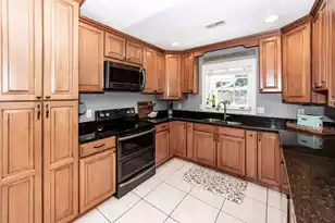 5717 San Flora Ave, Ravenel, SC 29470 - Photo 18