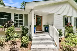 1413 Glencoe Dr, Mount Pleasant, SC 29464 - Photo 1