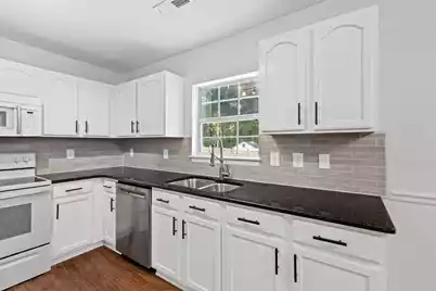 5143 Ballantine Drive, Summerville, SC 29485 - Photo 10