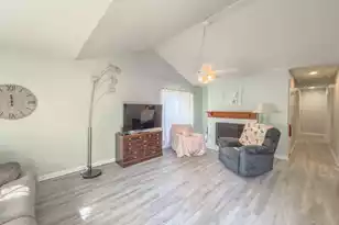 136 Alston Cir, Goose Creek, SC 29445 - Photo 2