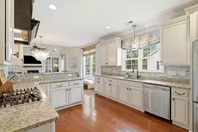 3041 Ashburton Way, Mount Pleasant, SC 29466 - Photo 8