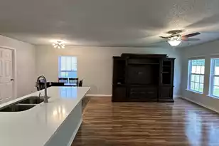 5059 Thornton Dr, Summerville, SC 29485 - Photo 8