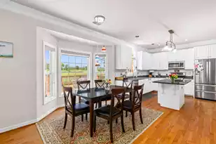 1625 Oakhurst Dr, Mount Pleasant, SC 29466 - Photo 12