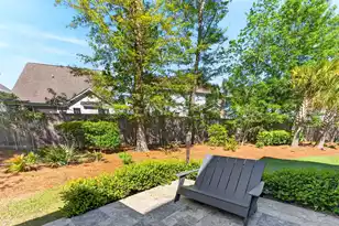 1555 Moss Spring Rd, Mount Pleasant, SC 29466 - Photo 4