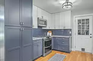 2050 Bishop Dr, Charleston, SC 29414 - Photo 12