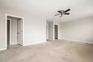 402 Bering Ln, Summerville, SC 29486 - Photo 4