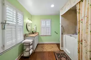 114 Live Oak Dr, Mount Pleasant, SC 29464 - Photo 28