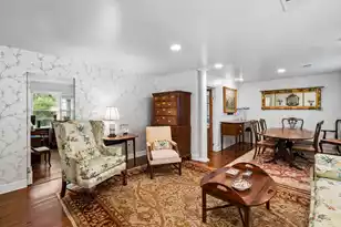 114 Live Oak Dr, Mount Pleasant, SC 29464 - Photo 6