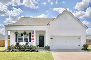 215 Watersglen Dr, Moncks Corner, SC 29461 - Photo 1