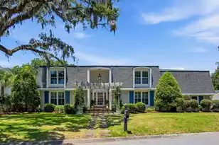 710 Creekside Dr, Mount Pleasant, SC 29464 - Photo 2