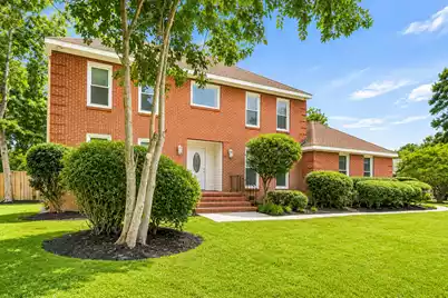 104 Stratford Drive, Summerville, SC 29485 - Photo 2